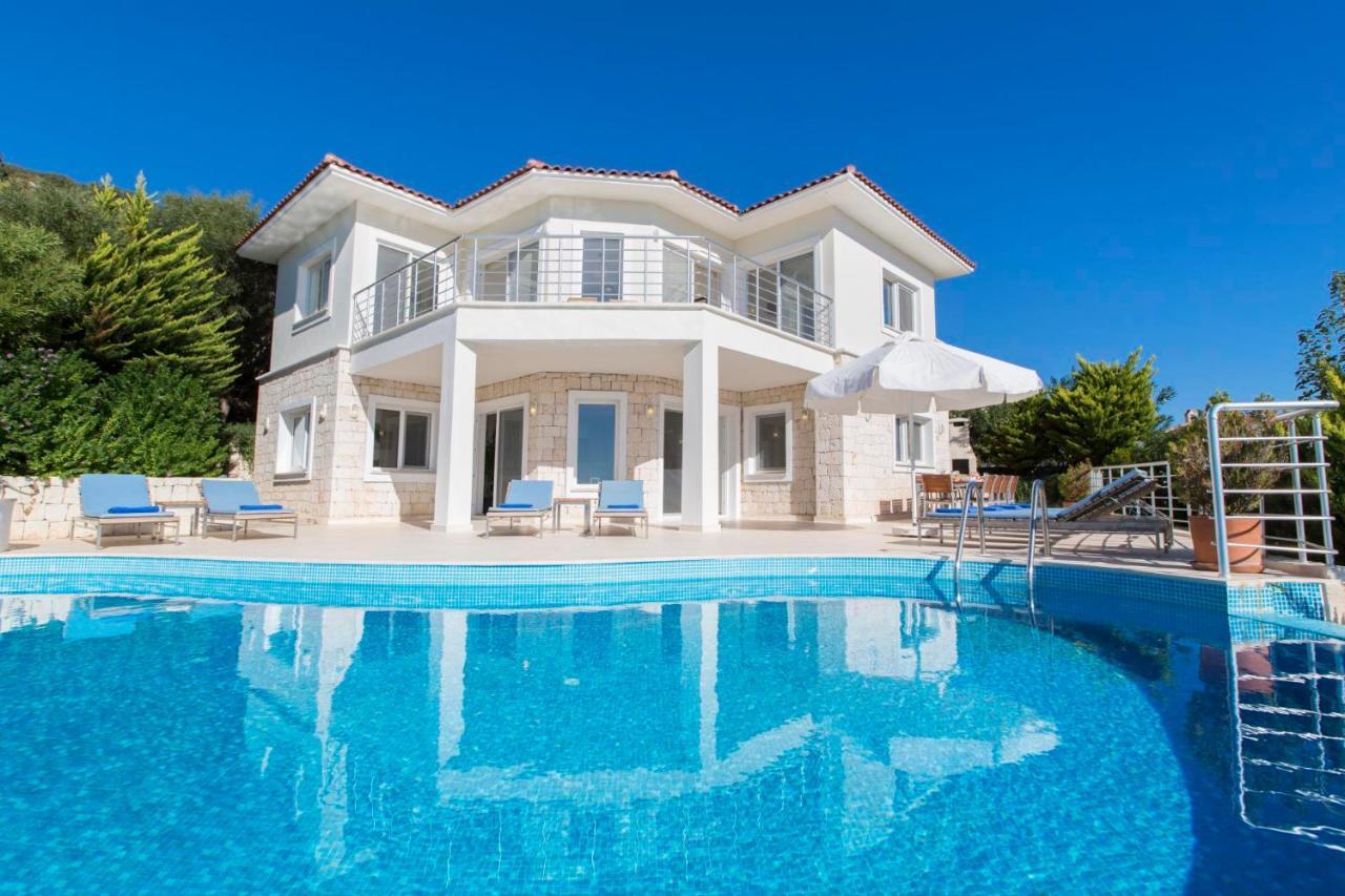 Iskenderun Villa Sleeps 10 With Pool And Air Con Yenikoy  Exterior foto